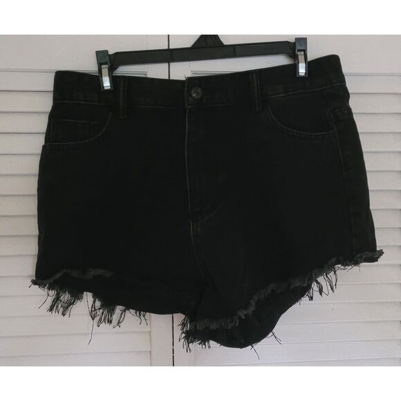 Shein Black Denim Jeans Shorts White Fire on Back Pockets For Girls Size L - Picture 2 of 3